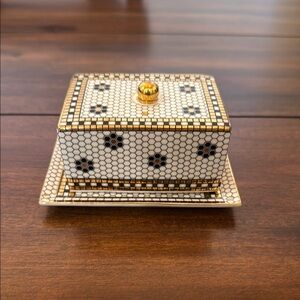 Anthropologie butter dish